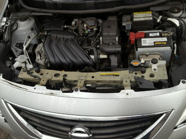 3N1CN7AP1DL850394 - 2013 NISSAN VERSA S SILVER photo 7