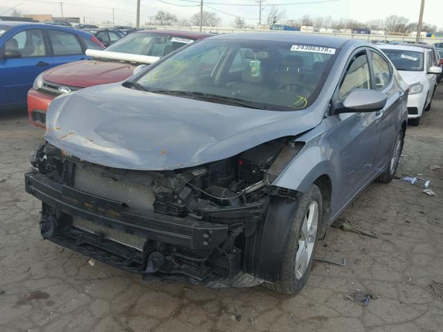 KMHDH4AE9DU921560 - 2013 HYUNDAI ELANTRA GL GRAY photo 2