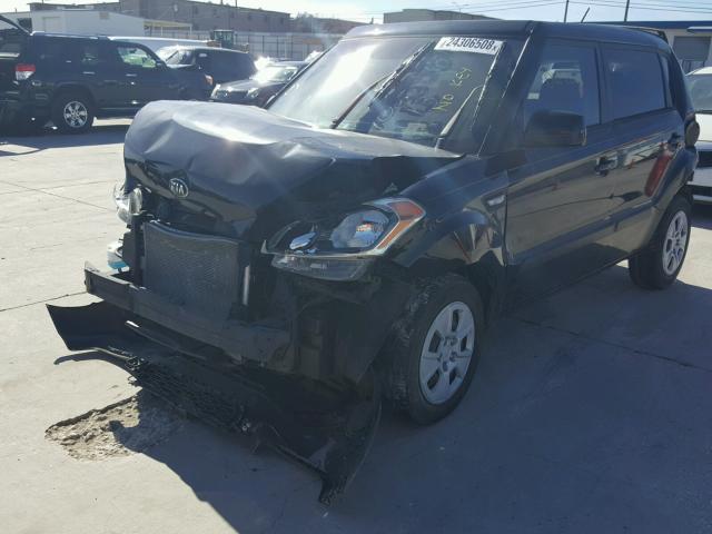 KNDJT2A52D7565364 - 2013 KIA SOUL BLACK photo 2