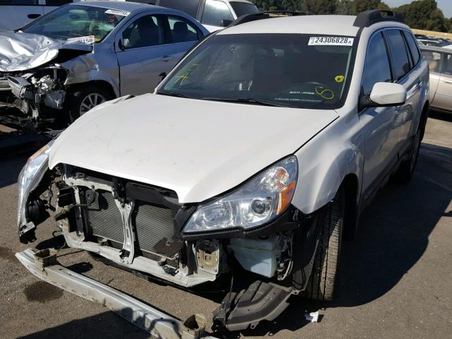 4S4BRBCC8E3296869 - 2014 SUBARU OUTBACK 2. WHITE photo 2