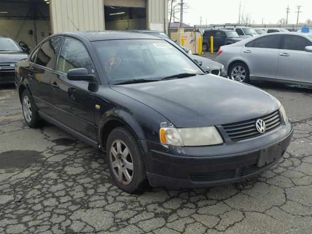 WVWMA63B8XE372035 - 1999 VOLKSWAGEN PASSAT GLS BLACK photo 1