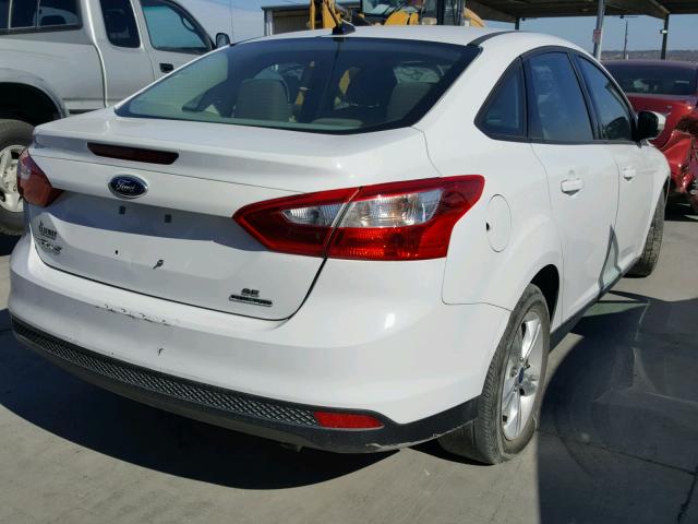 1FADP3F27EL270586 - 2014 FORD FOCUS SE WHITE photo 4