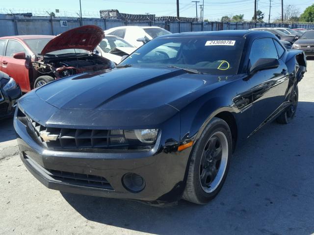 2G1FE1E33C9139448 - 2012 CHEVROLET CAMARO LS BLACK photo 2