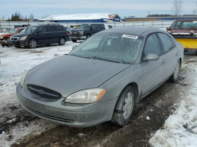 1FAFP55222G261742 - 2002 FORD TAURUS SES SILVER photo 2