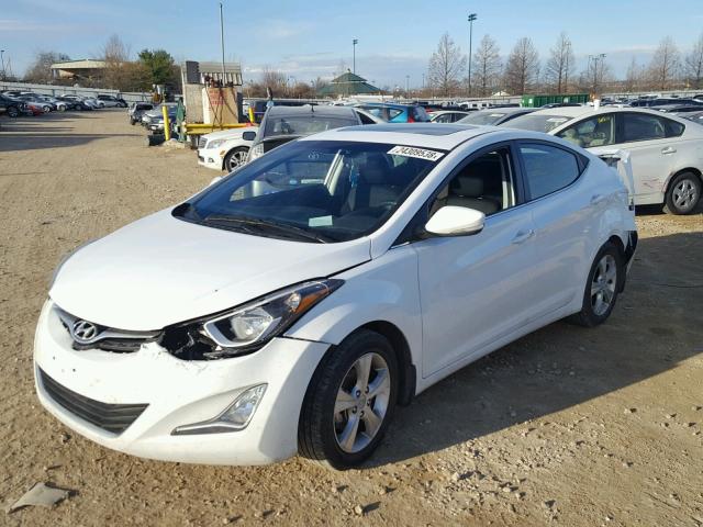 5NPDH4AE6GH732206 - 2016 HYUNDAI ELANTRA SE WHITE photo 2