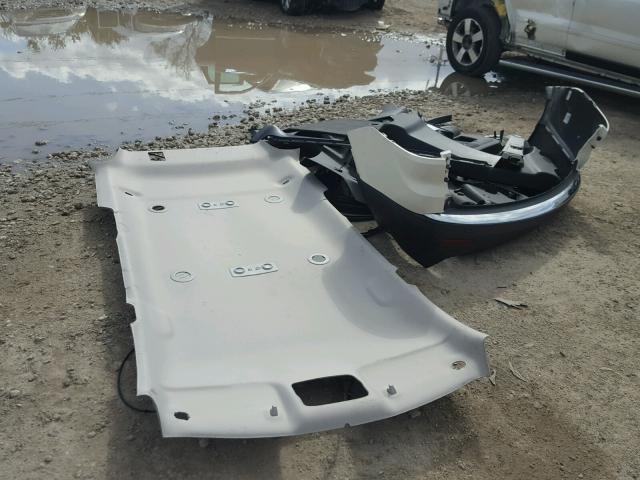 1GKKRRED9CJ285430 - 2012 GMC ACADIA SLT თეთრი ფოტო 9