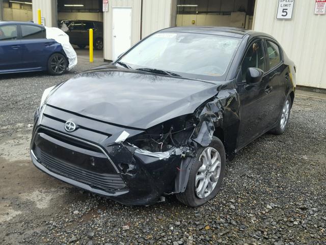 3MYDLBZV8GY140706 - 2016 TOYOTA SCION IA BLACK photo 2