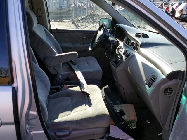 5FNRL18694B025869 - 2004 HONDA ODYSSEY EX SILVER photo 5