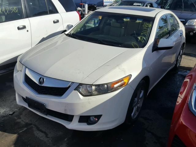 JH4CU26699C022016 - 2009 ACURA TSX WHITE photo 2