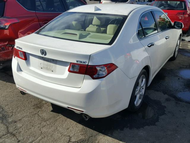 JH4CU26699C022016 - 2009 ACURA TSX WHITE photo 4