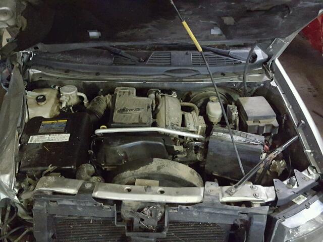 1GNDT13S242280212 - 2004 CHEVROLET TRAILBLAZE SILVER photo 7