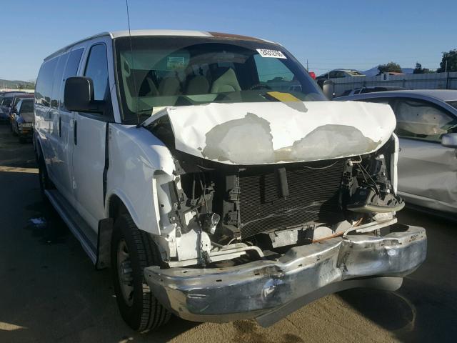 1GAHG39U671103197 - 2007 CHEVROLET EXPRESS G3 WHITE photo 1