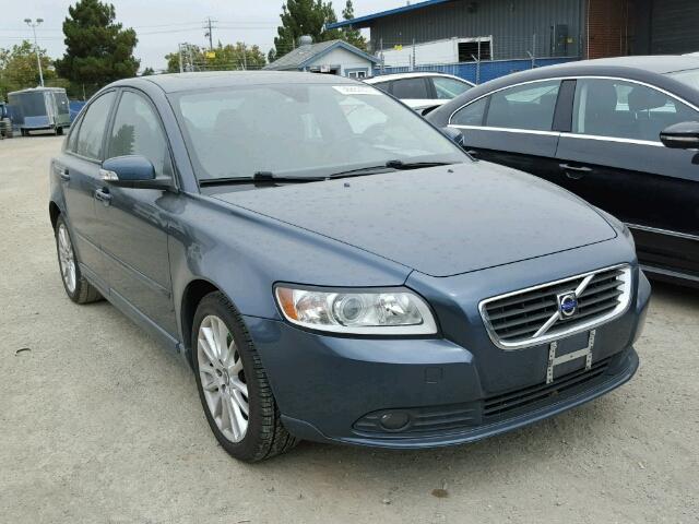 YV1382MS9A2512935 - 2010 VOLVO S40 2.4I BLUE photo 1