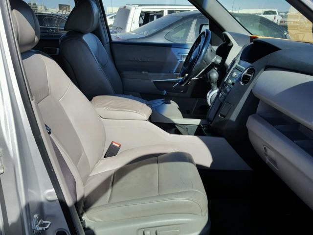 5FNYF485X9B034583 - 2009 HONDA PILOT EXL SILVER photo 5