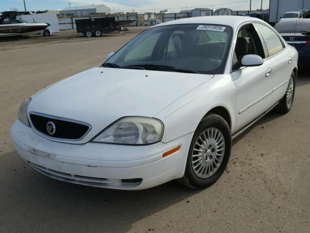 1MEFM50U31G606964 - 2001 MERCURY SABLE GS WHITE photo 2