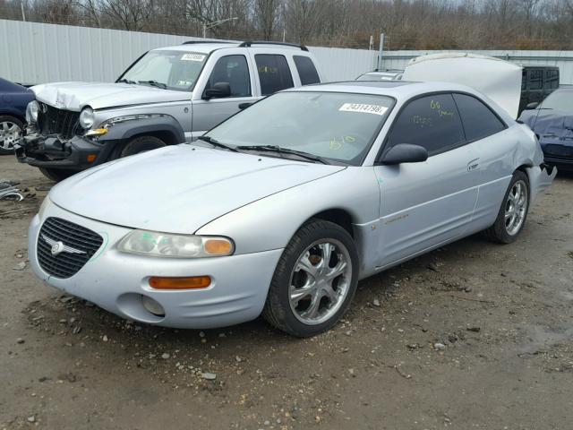 4C3AU52N7VE177981 - 1997 CHRYSLER SEBRING LX SILVER photo 2