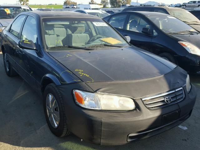 JT2BG22K4Y0433758 - 2000 TOYOTA CAMRY CE GRAY photo 1