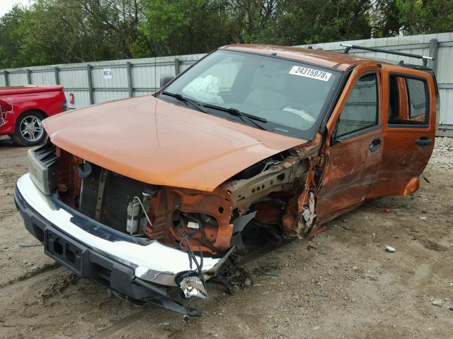 1GCDS136748113615 - 2004 CHEVROLET COLORADO ORANGE photo 2