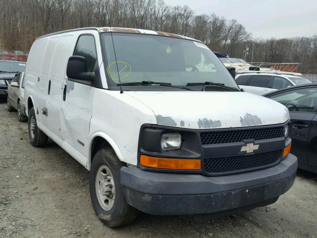 1GCGG25V761138356 - 2006 CHEVROLET EXPRESS G2 WHITE photo 1