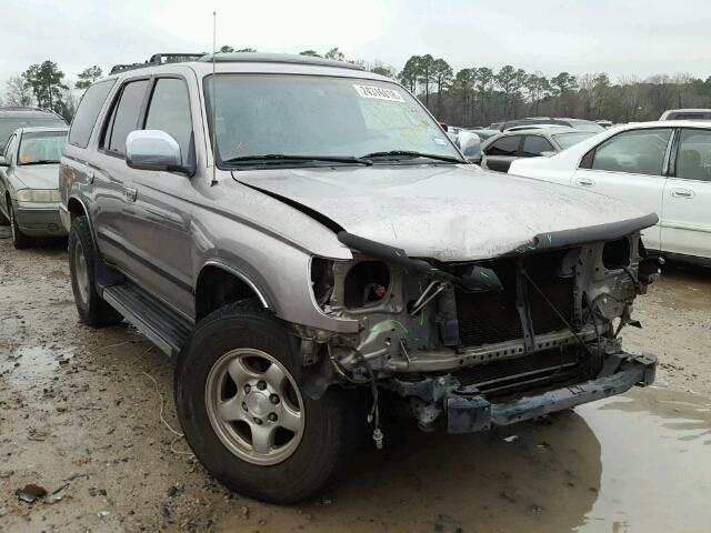 JT3GN86R020248213 - 2002 TOYOTA 4RUNNER SR SILVER photo 1