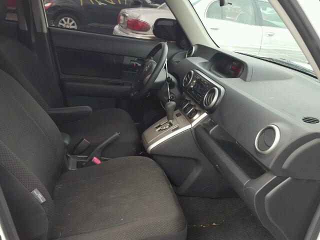 JTLKE50E791073784 - 2009 TOYOTA SCION XB 白色 照片 5