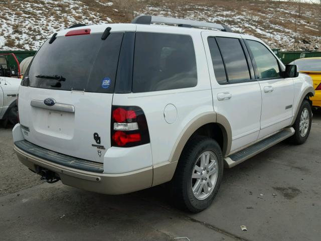 1FMEU74876UA10881 - 2006 FORD EXPLORER E WHITE photo 4