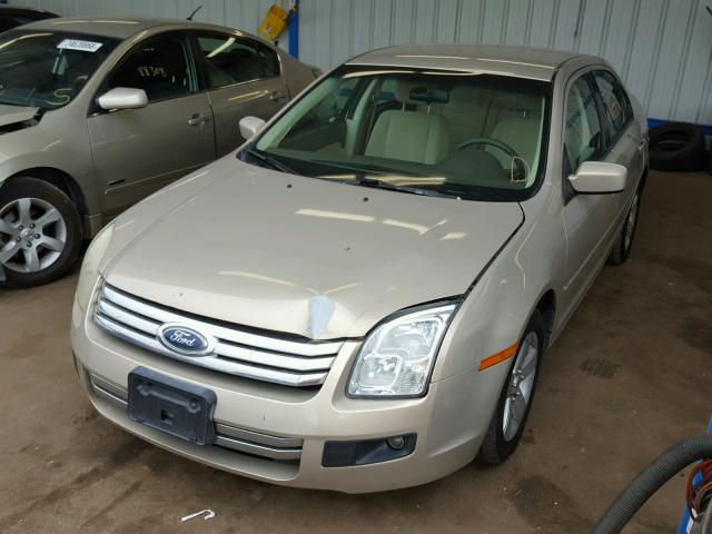 3FAFP07Z26R158591 - 2006 FORD FUSION SE GOLD photo 2