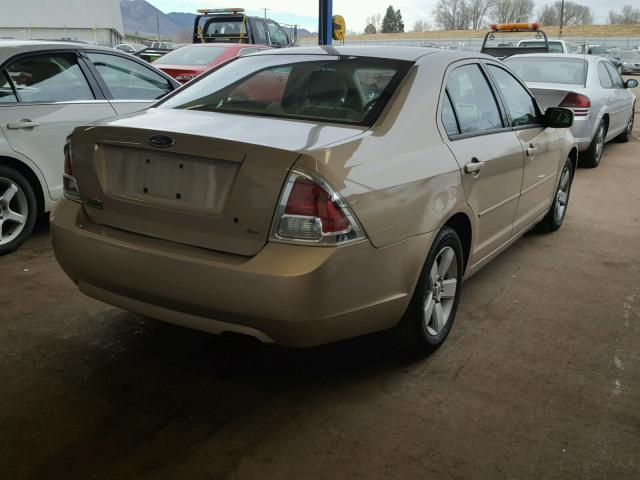 3FAFP07Z26R158591 - 2006 FORD FUSION SE GOLD photo 4