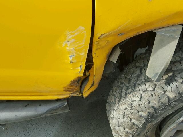 1N6ED27Y14C451960 - 2004 NISSAN FRONTIER C YELLOW photo 10