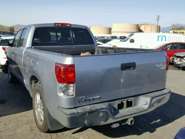 5TFRM5F15CX038621 - 2012 TOYOTA TUNDRA DOU SILVER photo 3