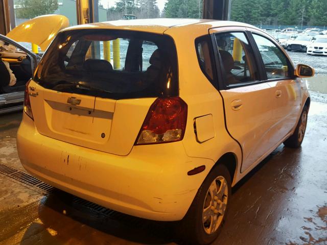 KL1TD66607B772763 - 2007 CHEVROLET AVEO BASE WHITE photo 4