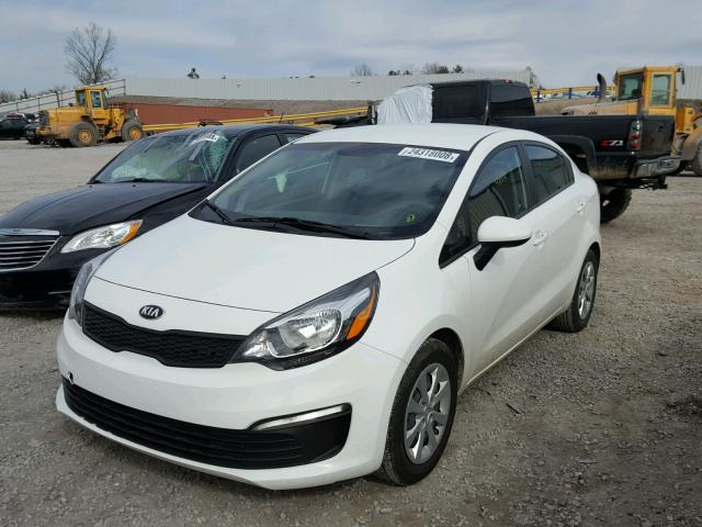 KNADM4A32G6554358 - 2016 KIA RIO LX WHITE photo 2