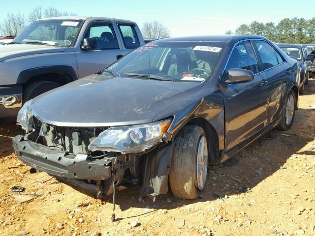 4T1BF1FK5EU757199 - 2014 TOYOTA CAMRY L GRAY photo 2