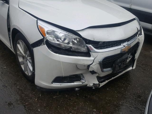 1G11F5SL2FU146000 - 2015 CHEVROLET MALIBU LTZ WHITE photo 9