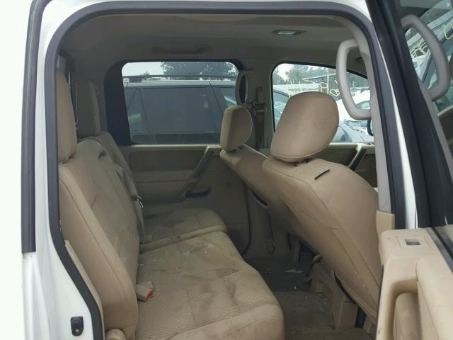 1N6AA0EK0CN305224 - 2012 NISSAN TITAN S WHITE photo 6