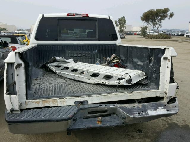 1N6AA0EK0CN305224 - 2012 NISSAN TITAN S WHITE photo 9