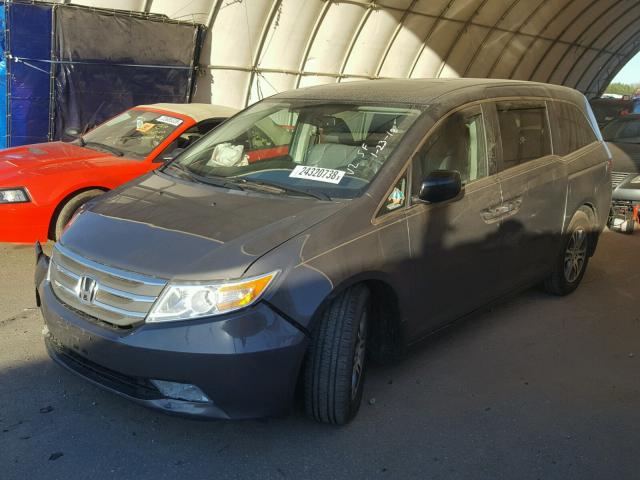 5FNRL5H67DB015901 - 2013 HONDA ODYSSEY EX GRAY photo 2