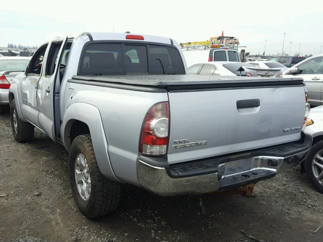 3TMLU4EN0BM080283 - 2011 TOYOTA TACOMA DOU SILVER photo 3