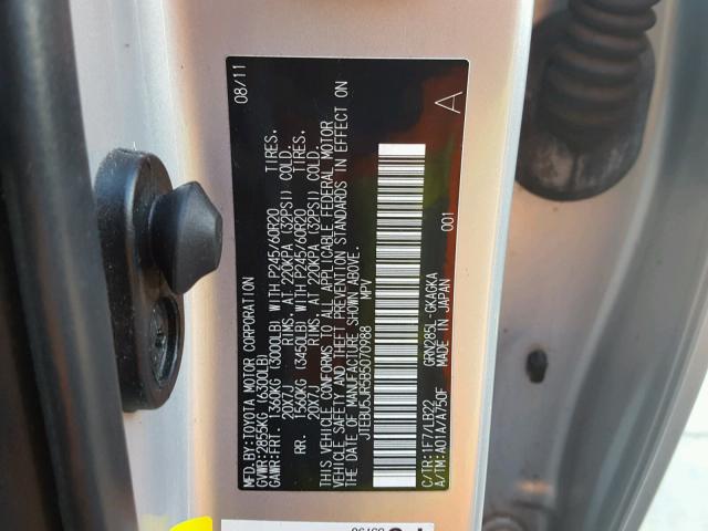 JTEBU5JR5B5070988 - 2011 TOYOTA 4RUNNER SR SILVER photo 10