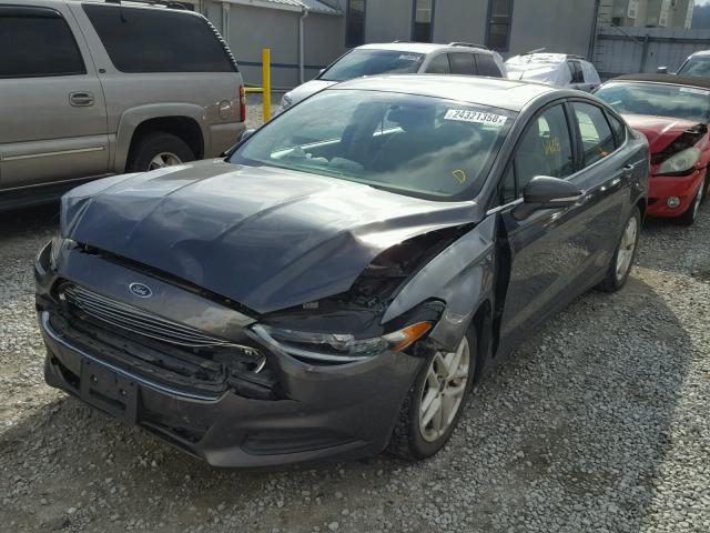 3FA6P0H72GR217301 - 2016 FORD FUSION SE GRAY photo 2