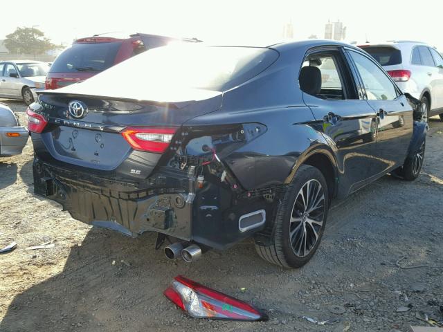 JTNB11HK4J3024914 - 2018 TOYOTA CAMRY L GREEN photo 4