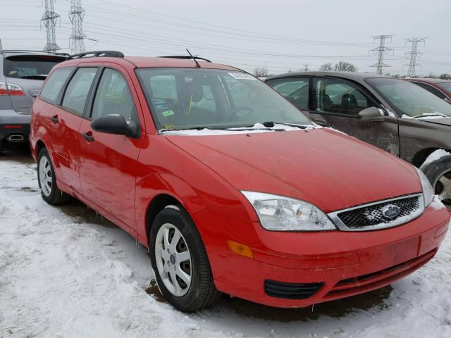 1FAFP36NX5W216314 - 2005 FORD FOCUS ZXW RED photo 1