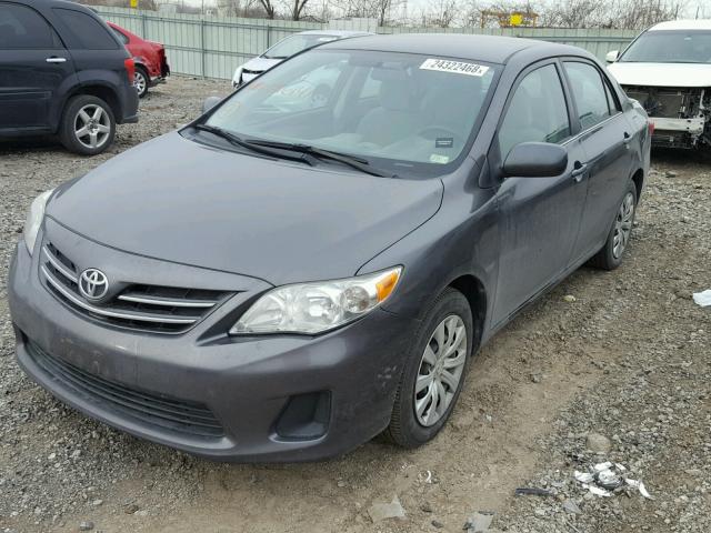 5YFBU4EE6DP096141 - 2013 TOYOTA COROLLA BA GRAY photo 2