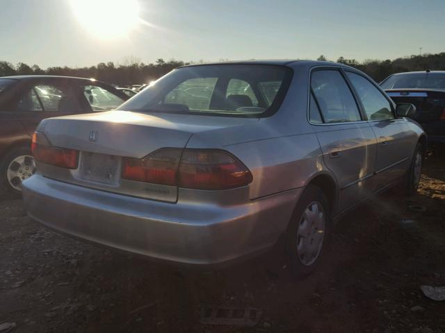 1HGCG5649WA173925 - 1998 HONDA ACCORD LX GOLD photo 4