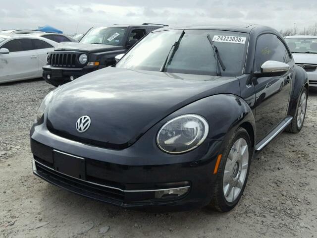 3VWVS7AT5DM683105 - 2013 VOLKSWAGEN BEETLE TUR BLACK photo 2