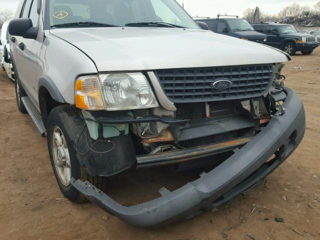 1FMZU72E14UC28872 - 2004 FORD EXPLORER X SILVER photo 9