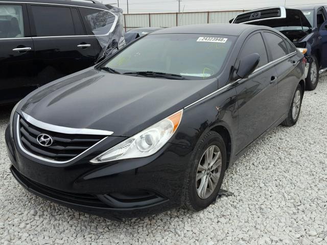 5NPEB4AC1BH236100 - 2011 HYUNDAI SONATA GLS BLACK photo 2