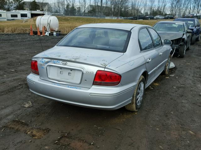 KMHWF25S54A989746 - 2004 HYUNDAI SONATA GL SILVER photo 4