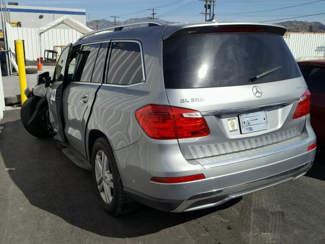 4JGDF2EE1EA437602 - 2014 MERCEDES-BENZ GL 350 BLU SILVER photo 3