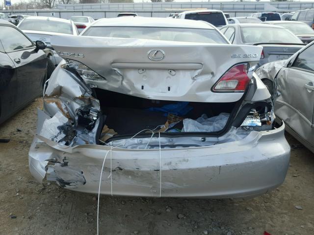 JTHBA30G445031652 - 2004 LEXUS ES 330 GRAY photo 9